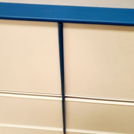 Pieza para unión y remate de panel de lamas azul de medida245 x 22 x 0.3 Cm